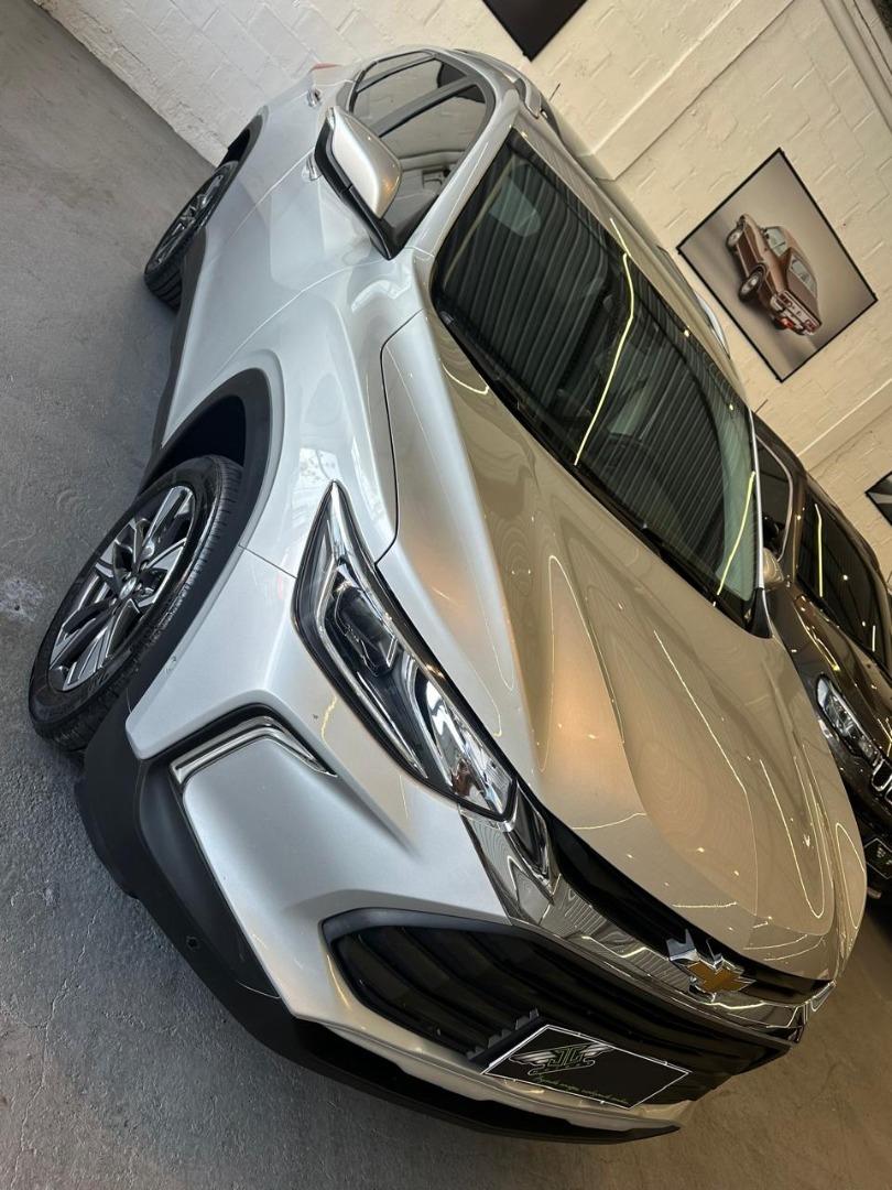 CHEVROLET Tracker - Foto