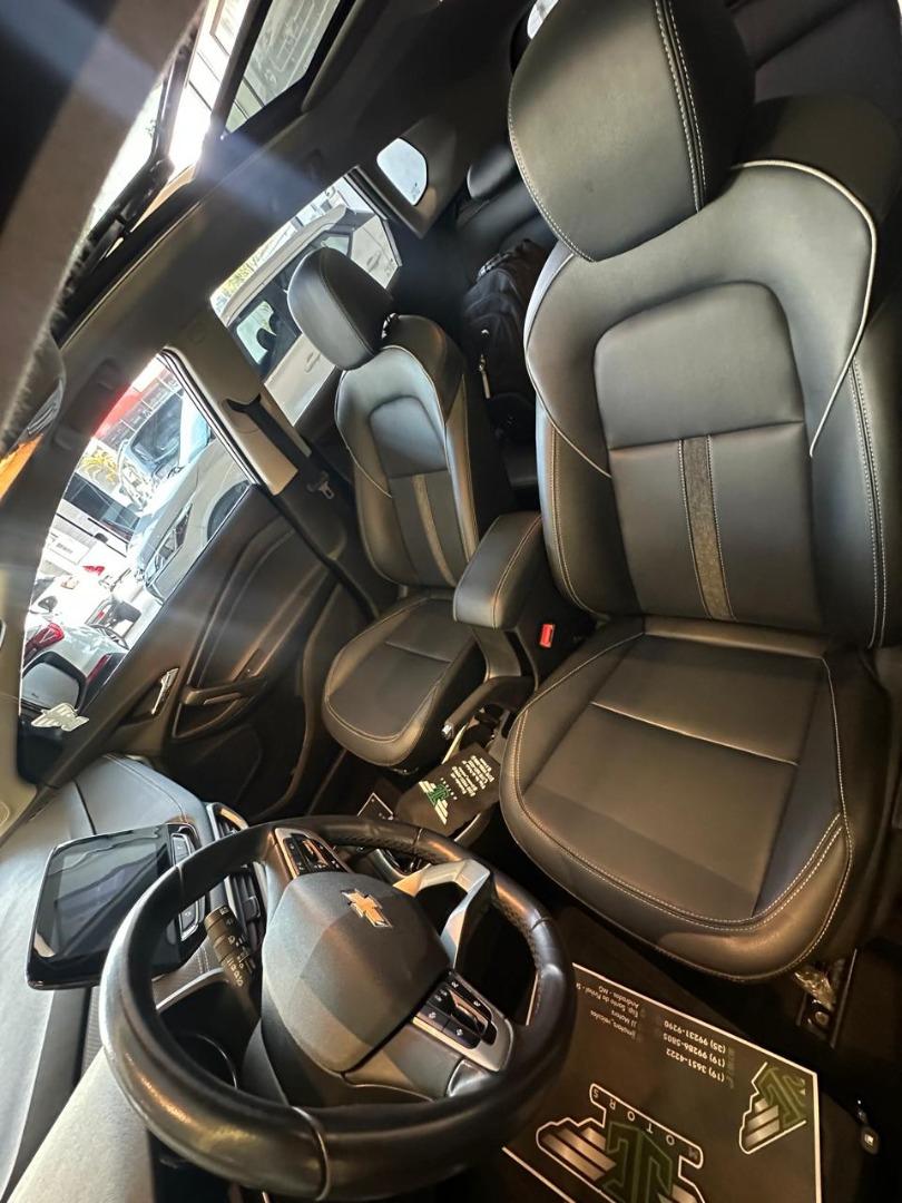 CHEVROLET Tracker - Foto