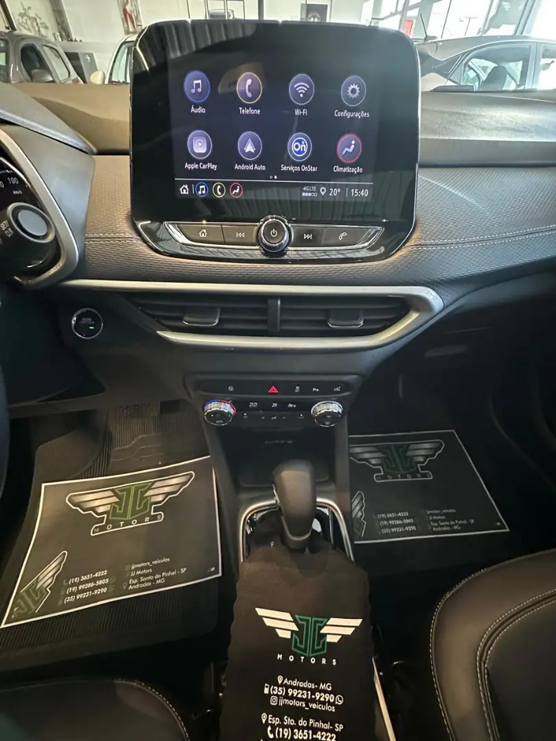 CHEVROLET Tracker - Foto