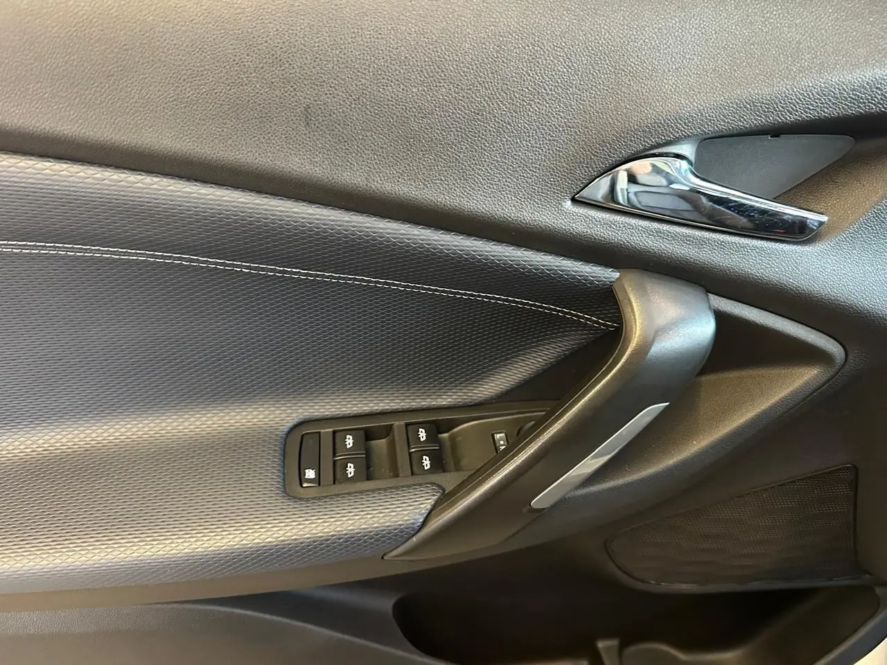 CHEVROLET Tracker - Foto