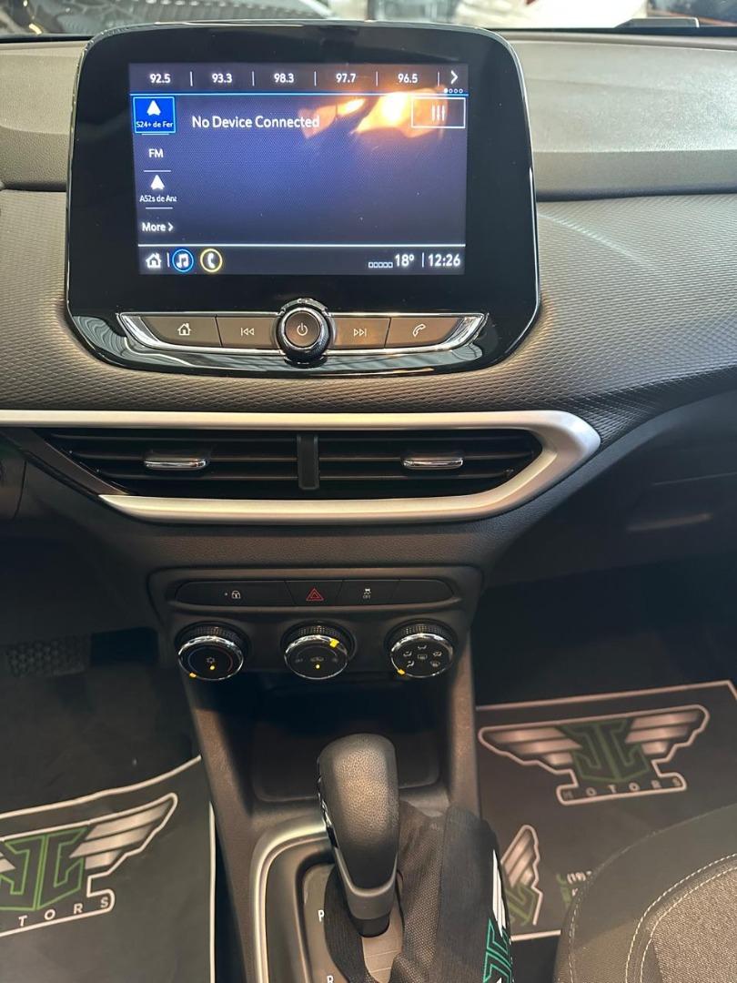 CHEVROLET Tracker - Foto