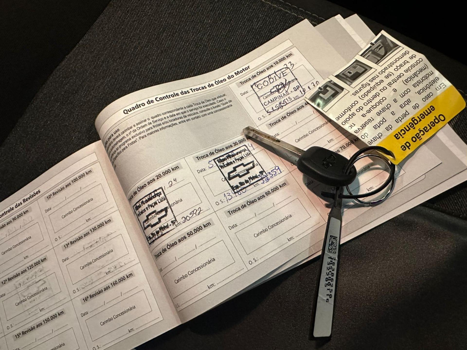 CHEVROLET Tracker - Foto