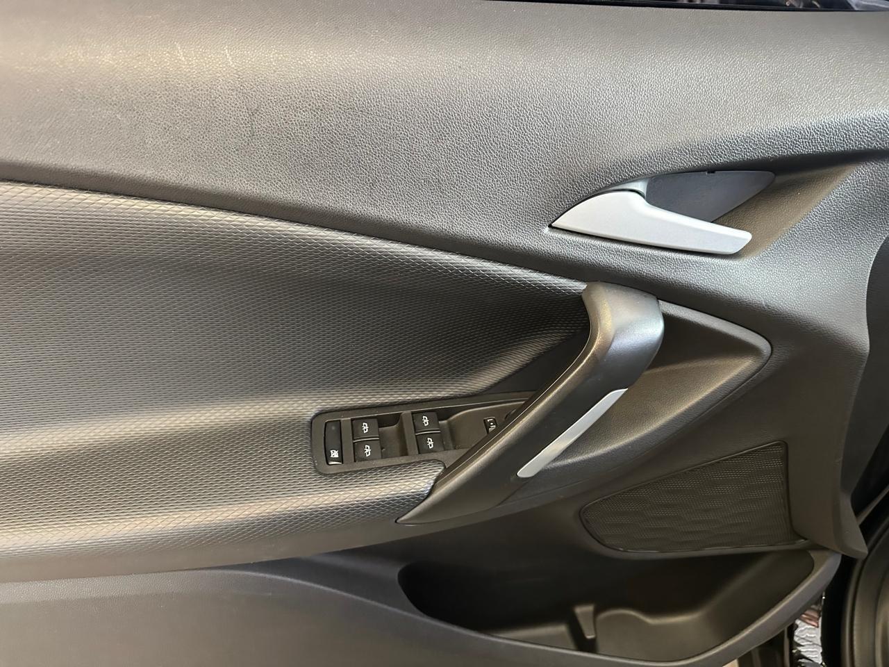 CHEVROLET Tracker - Foto