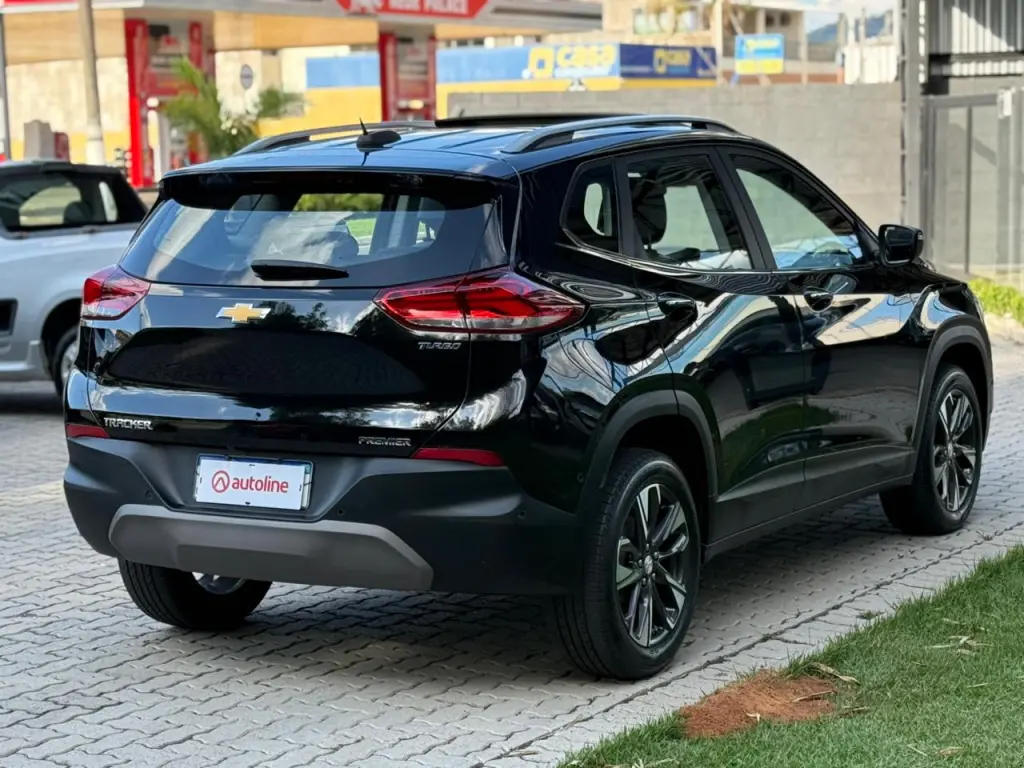 CHEVROLET Tracker - Foto