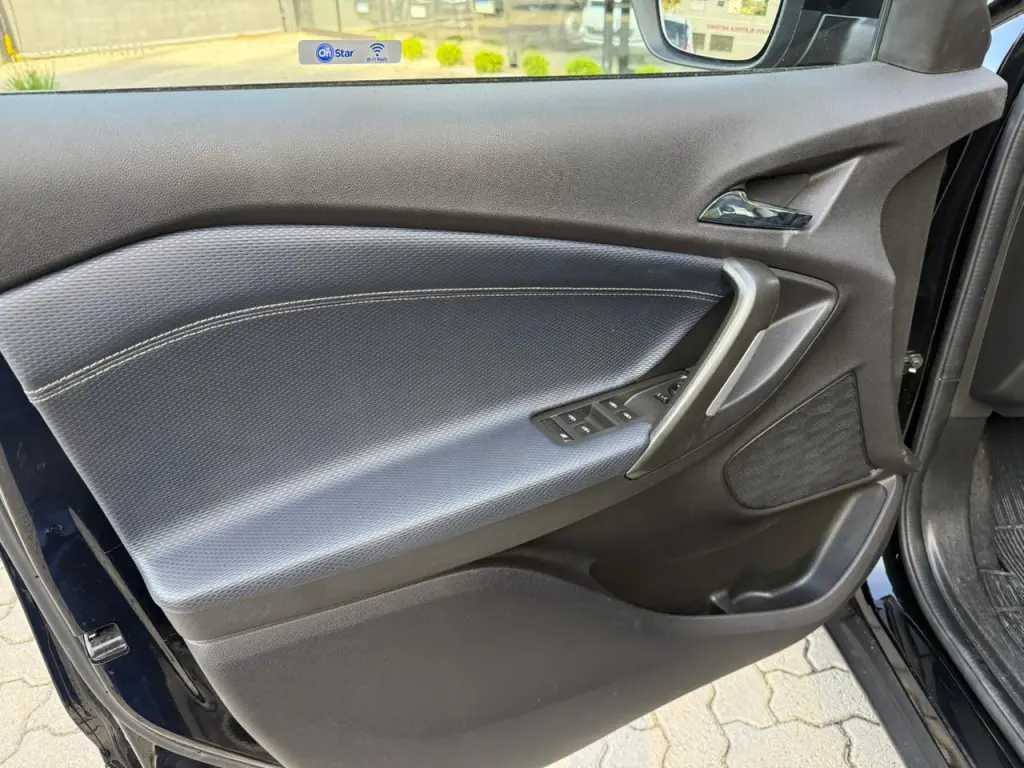 CHEVROLET Tracker - Foto