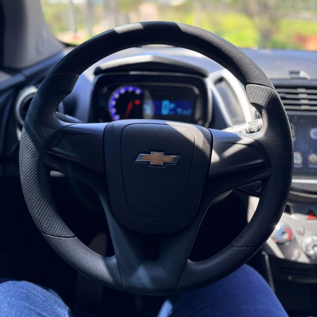 CHEVROLET Tracker - Foto