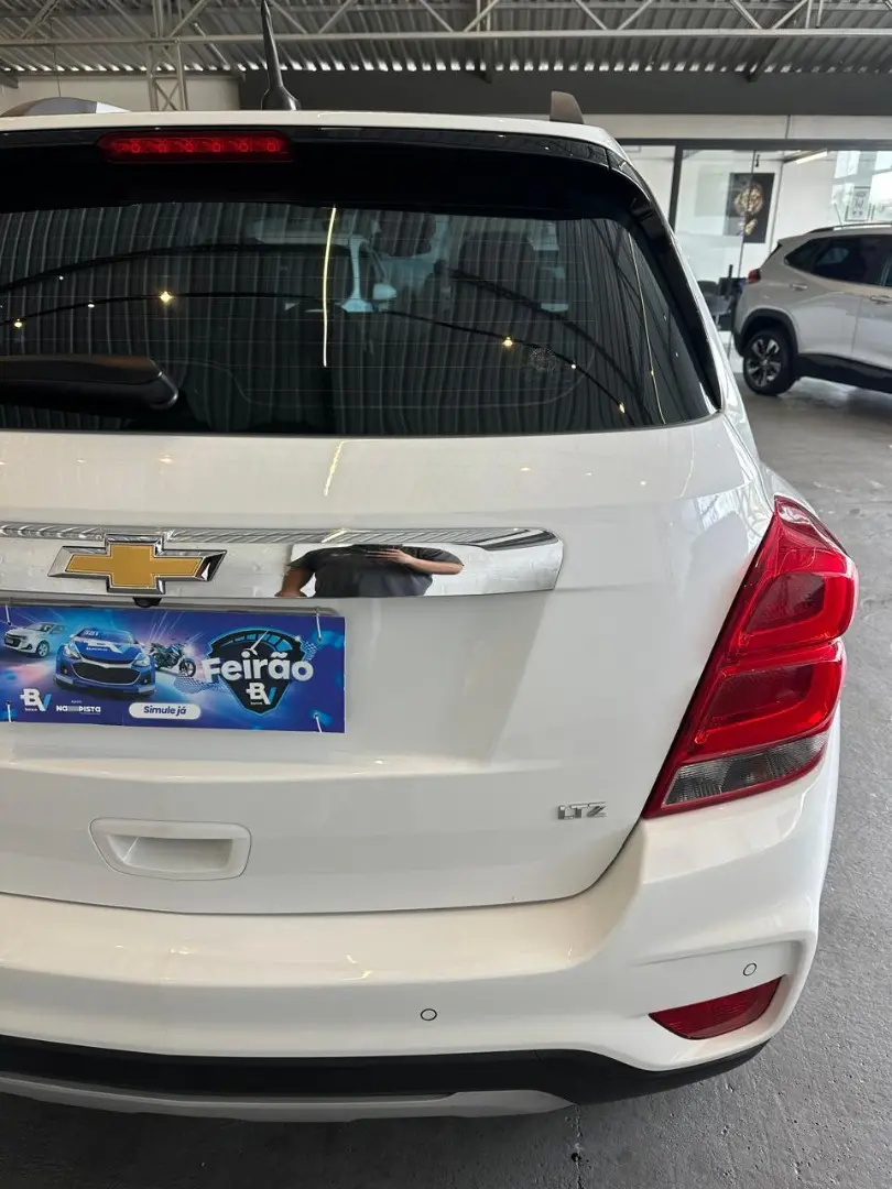 CHEVROLET Tracker - Foto