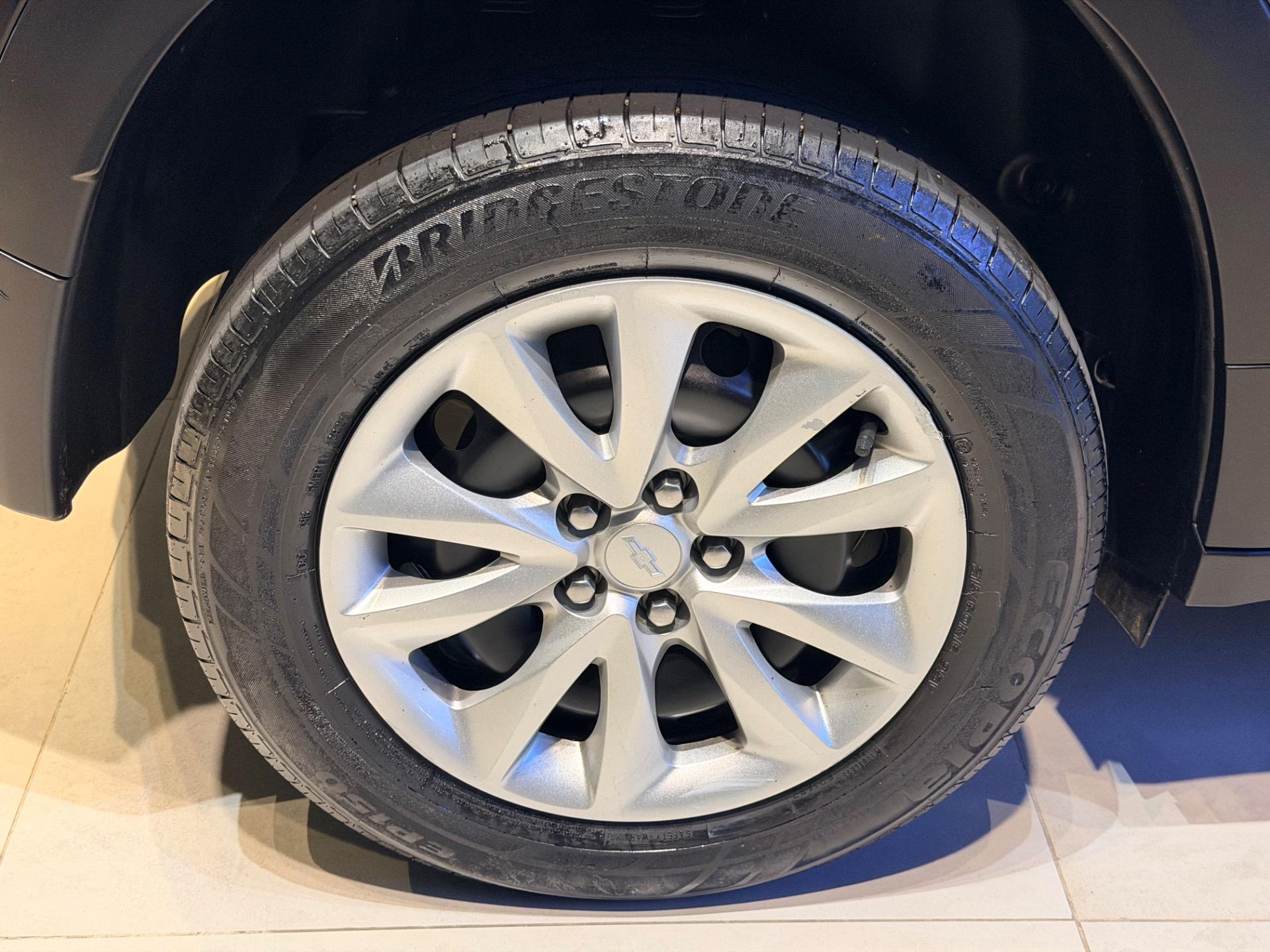 CHEVROLET Tracker - Foto