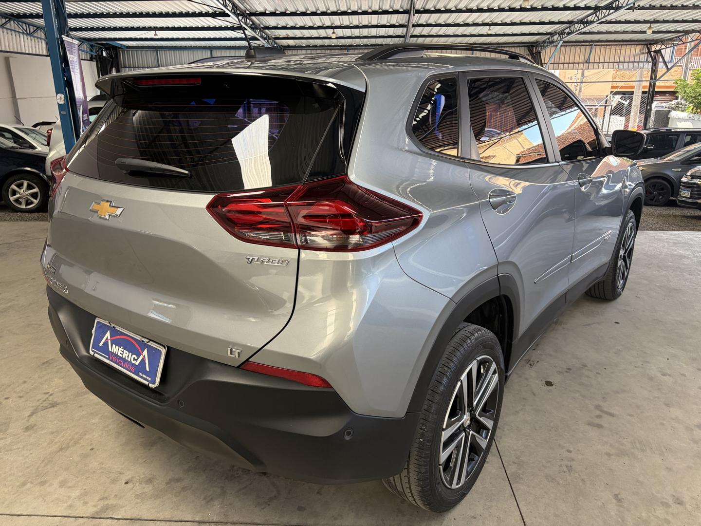 CHEVROLET Tracker - Foto