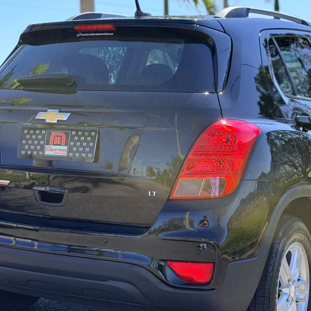 CHEVROLET Tracker - Foto