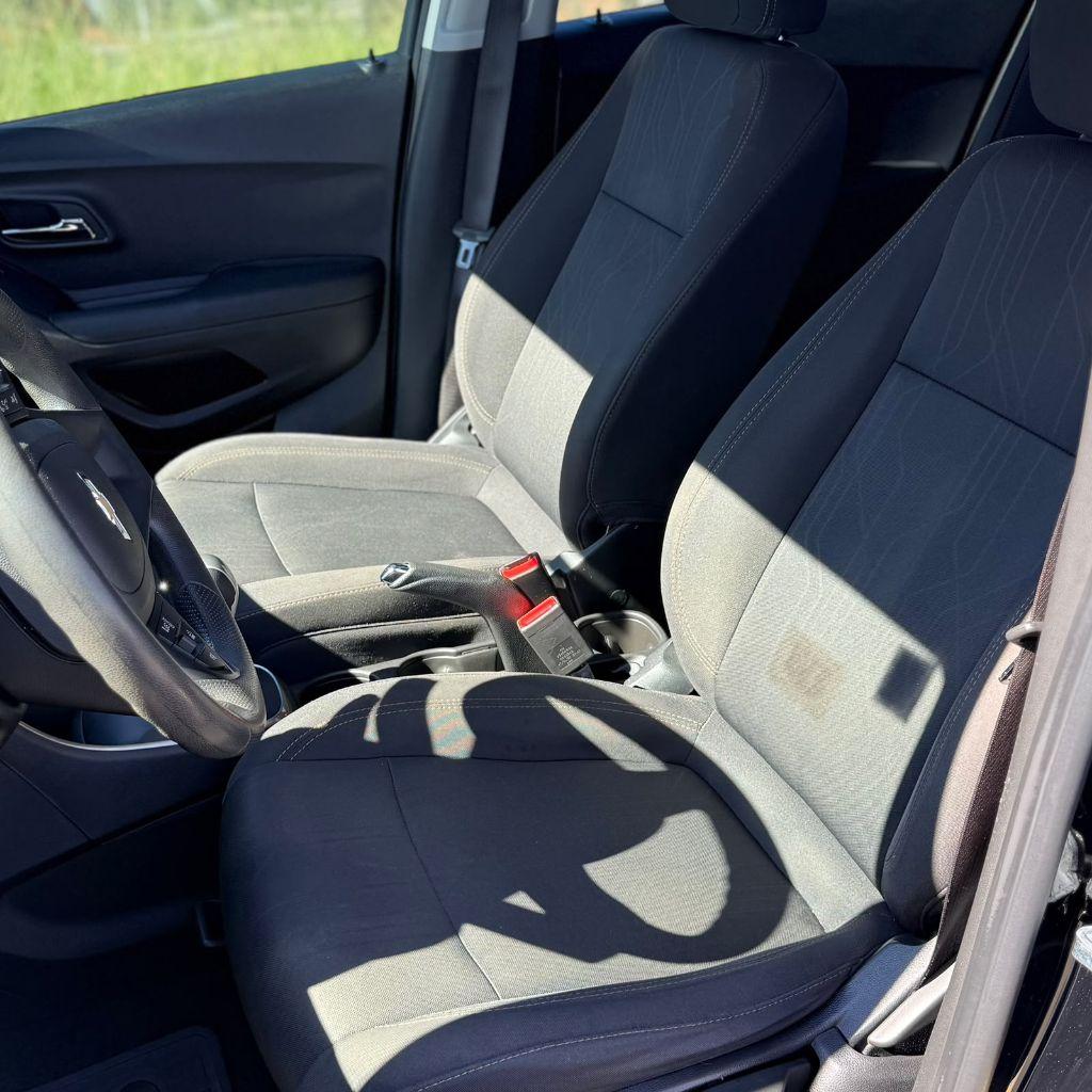 CHEVROLET Tracker - Foto
