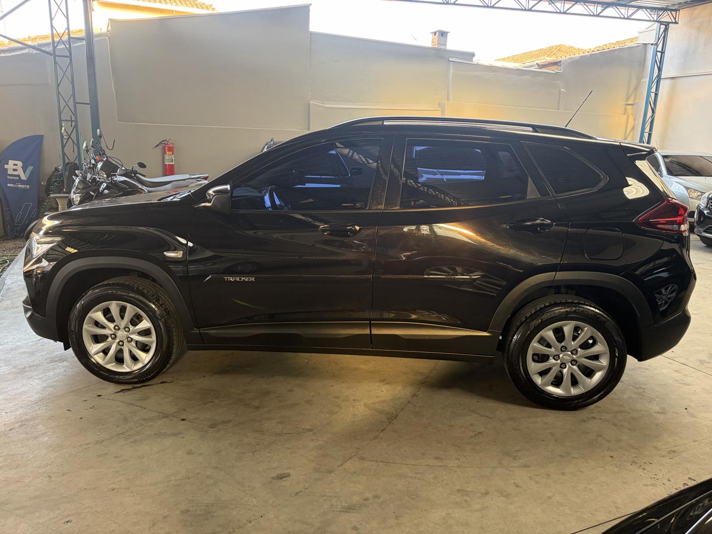CHEVROLET Tracker - Foto