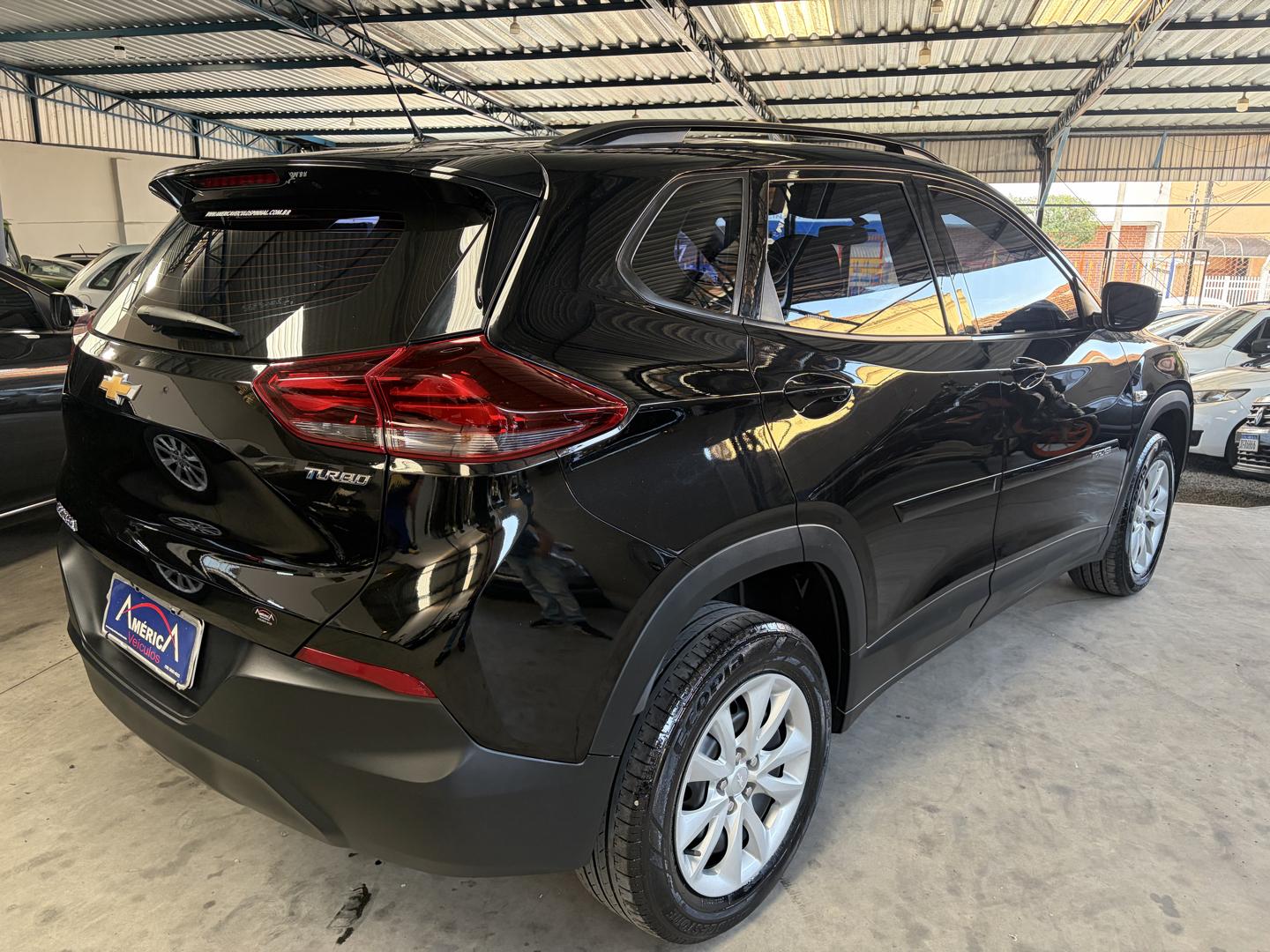 CHEVROLET Tracker - Foto