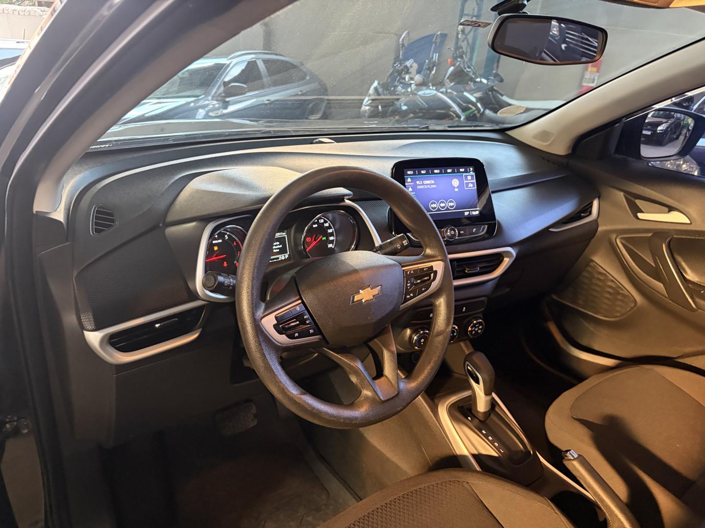 CHEVROLET Tracker - Foto