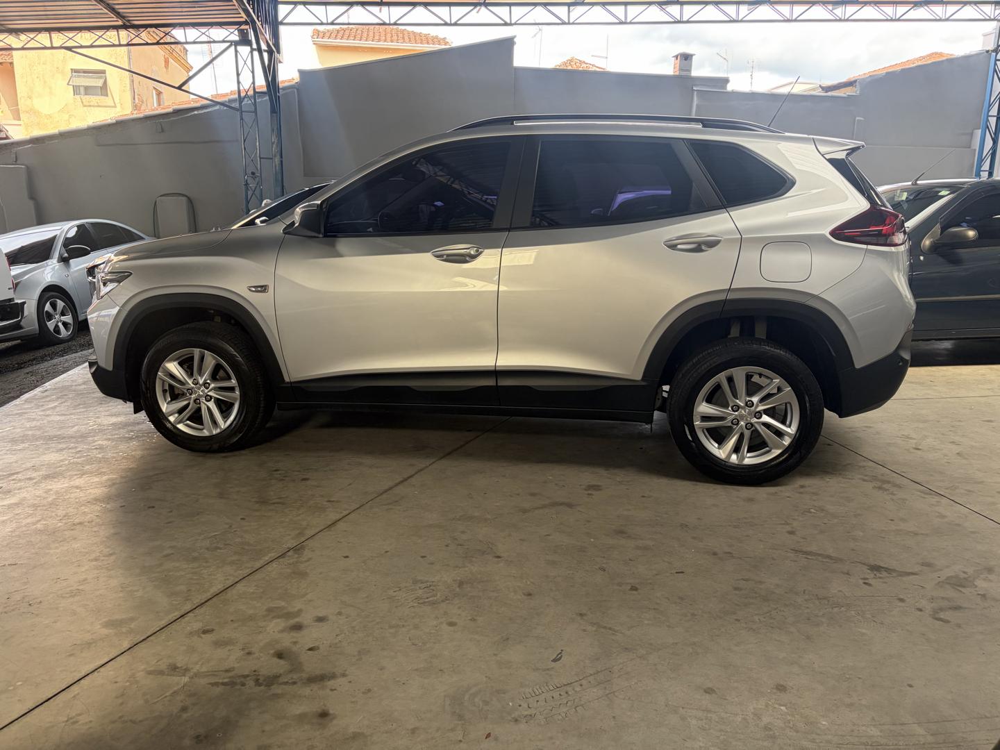 CHEVROLET Tracker - Foto