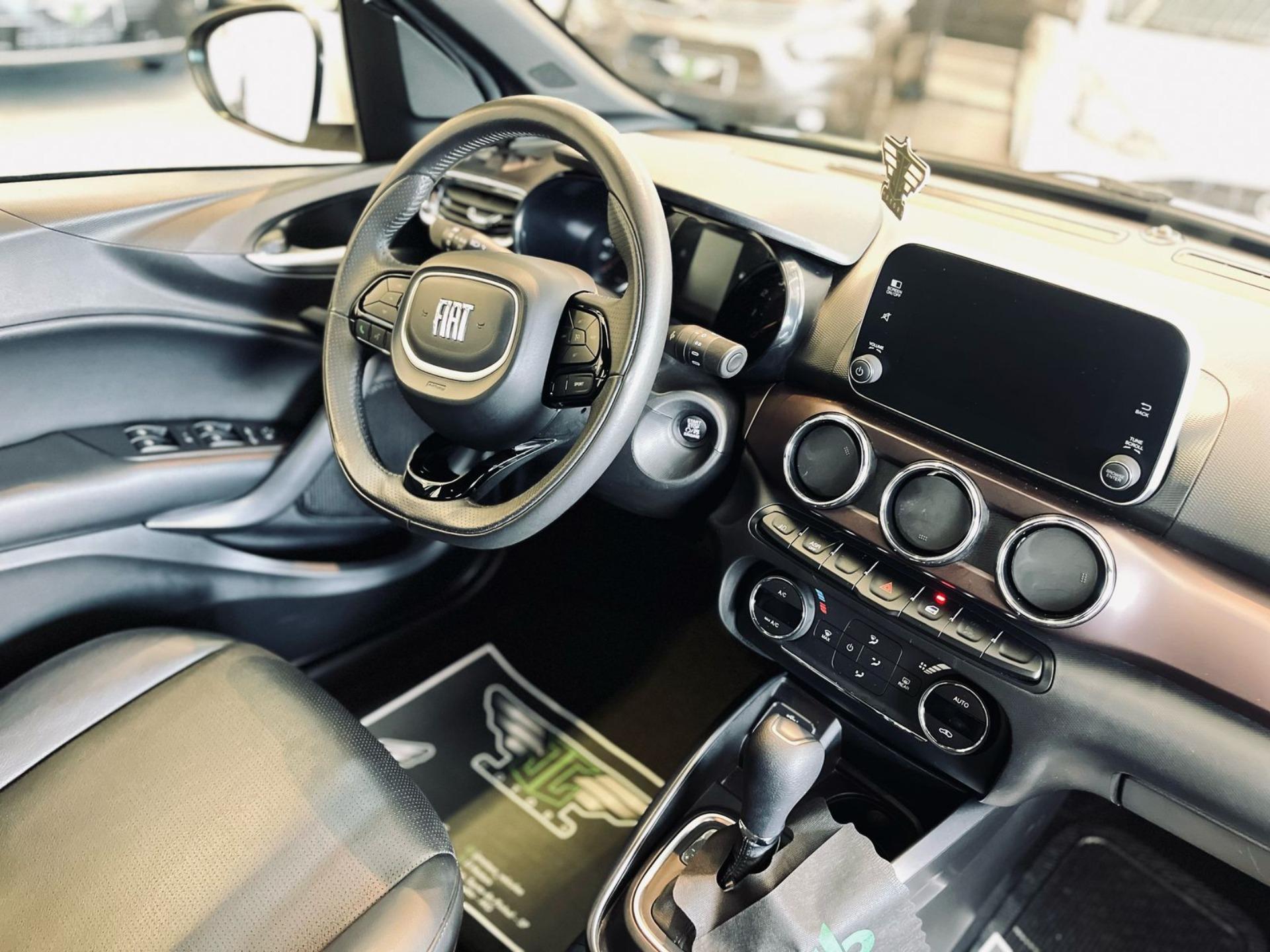 FIAT Cronos - Miniatura