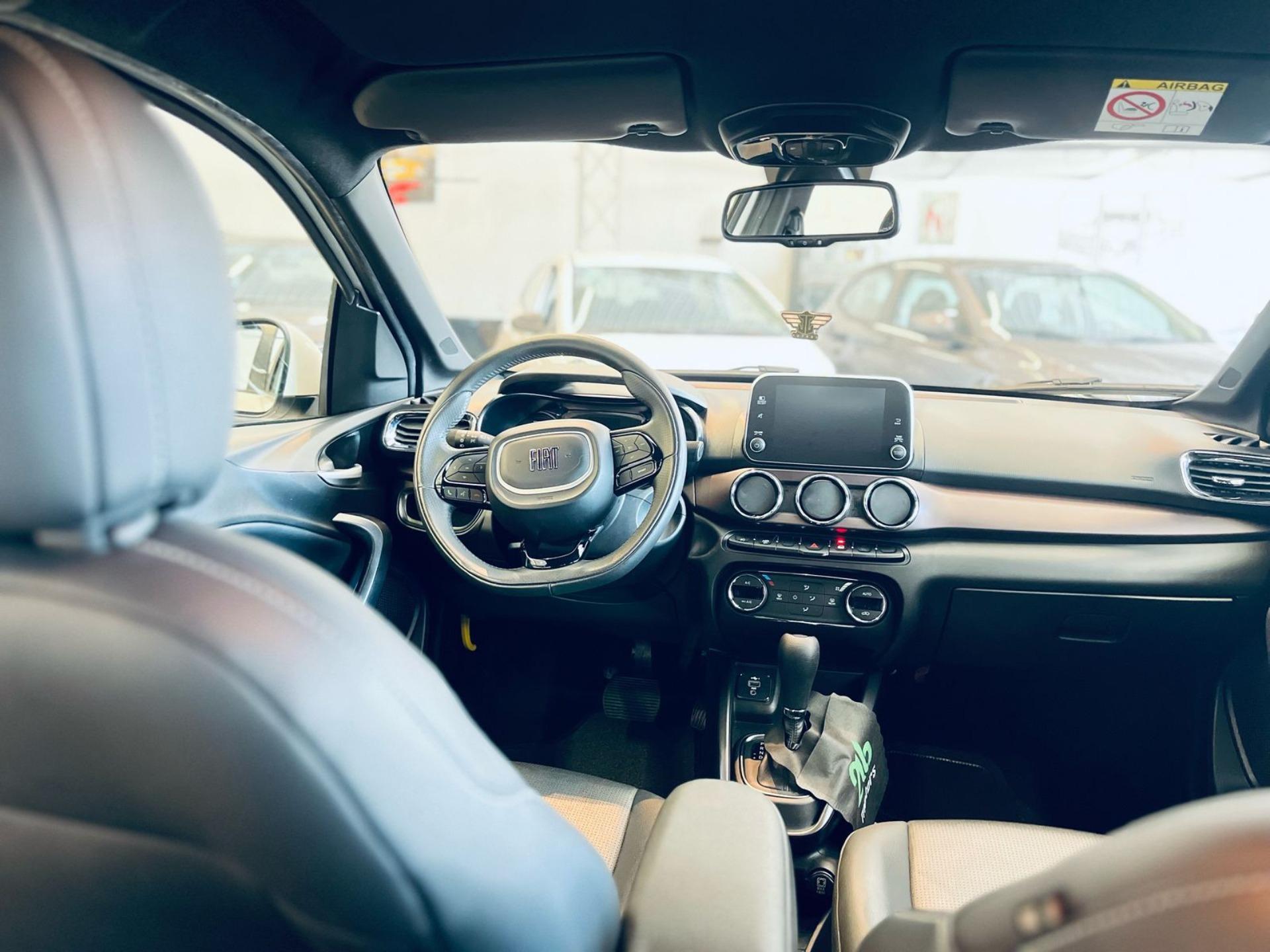 FIAT Cronos - Miniatura
