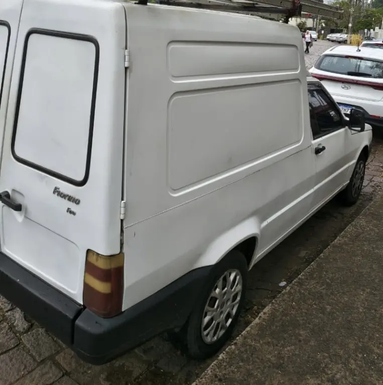 FIAT Fiorino Furgão - Foto