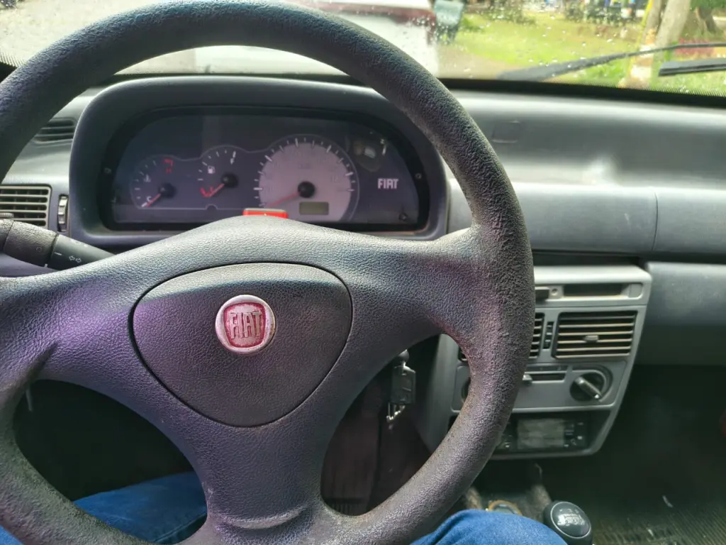 FIAT Fiorino Furgão - Foto