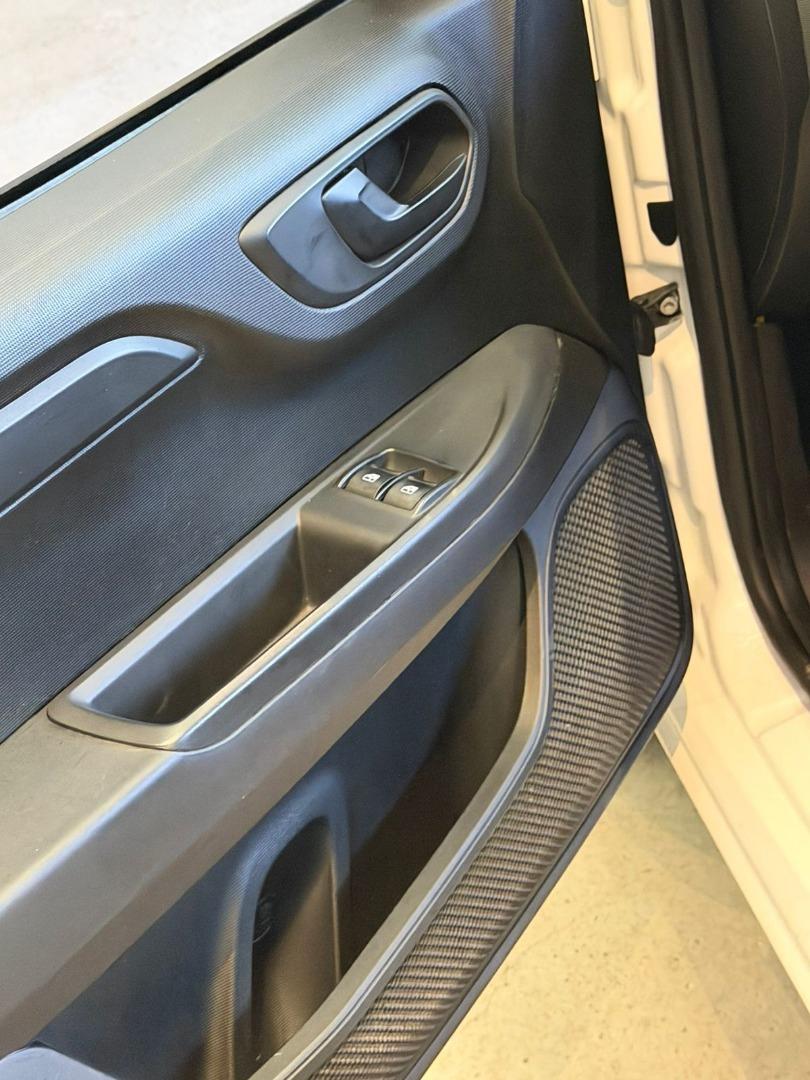 FIAT Fiorino Furgão - Foto