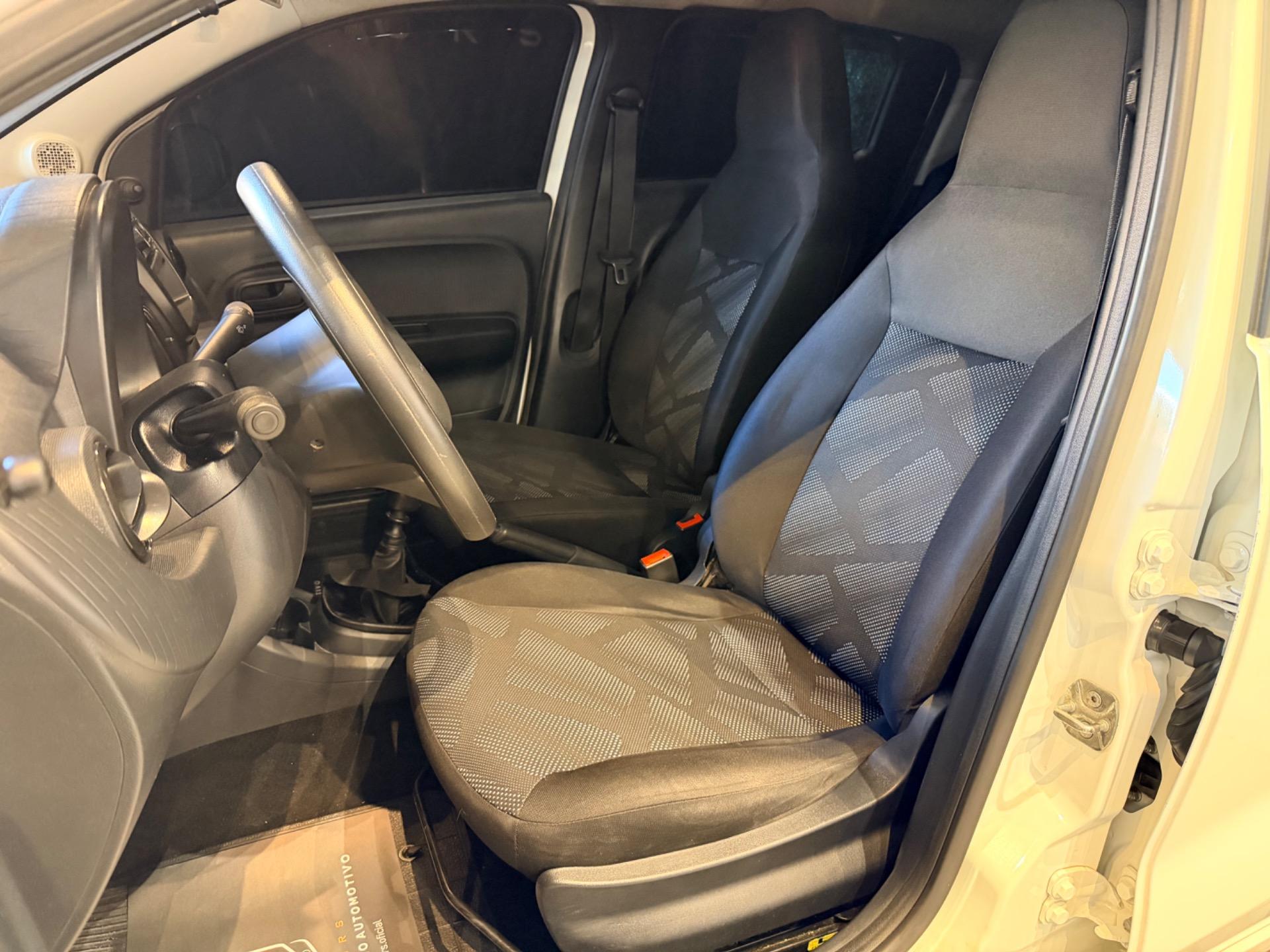 FIAT Mobi - Foto