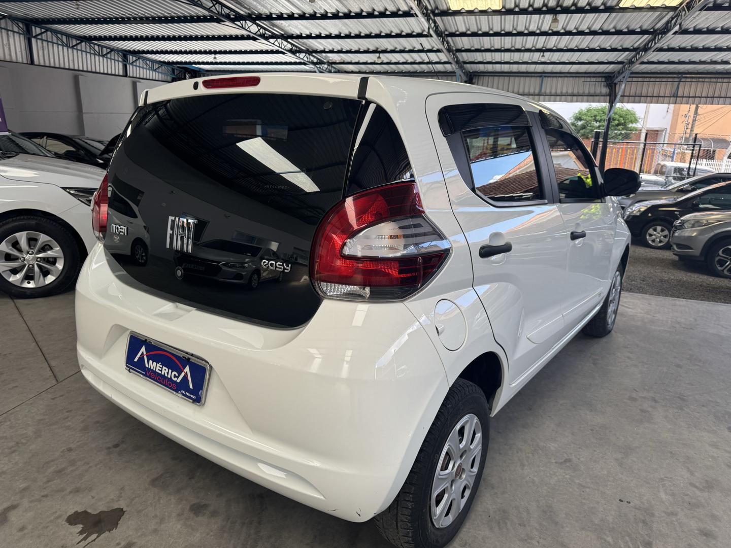 FIAT Mobi - Foto