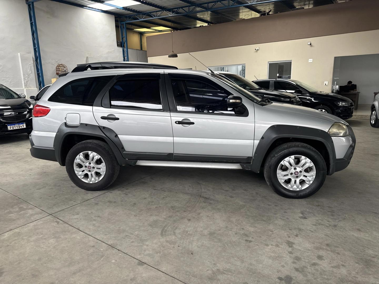 FIAT Palio Weekend - Foto