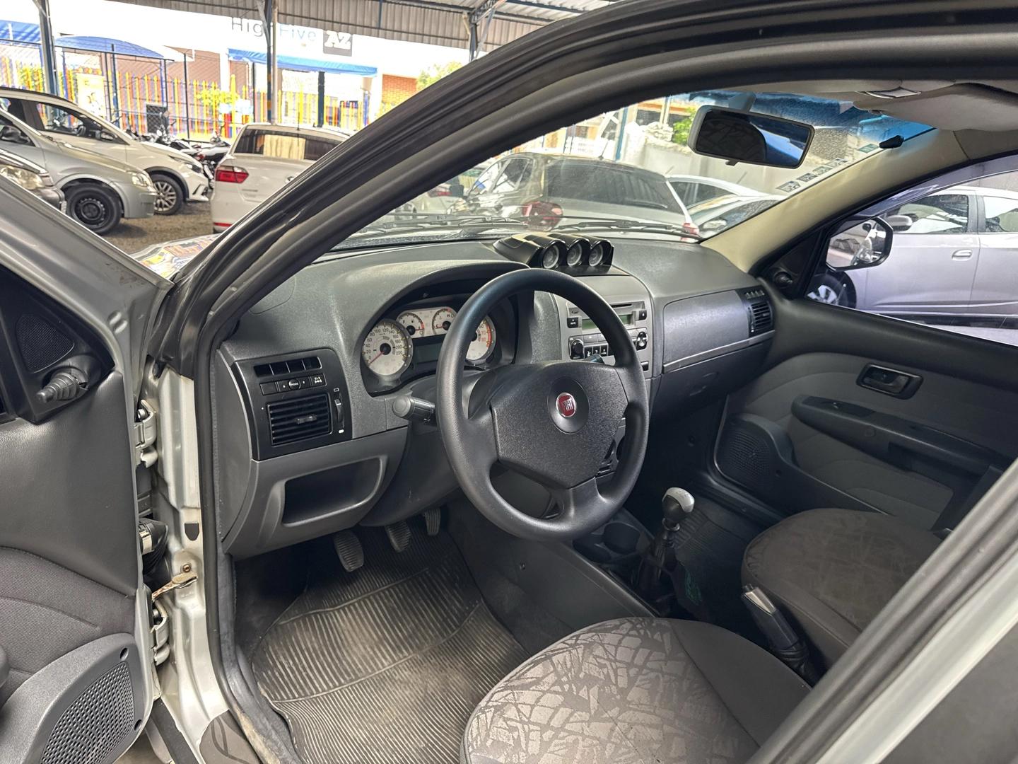 FIAT Palio Weekend - Foto