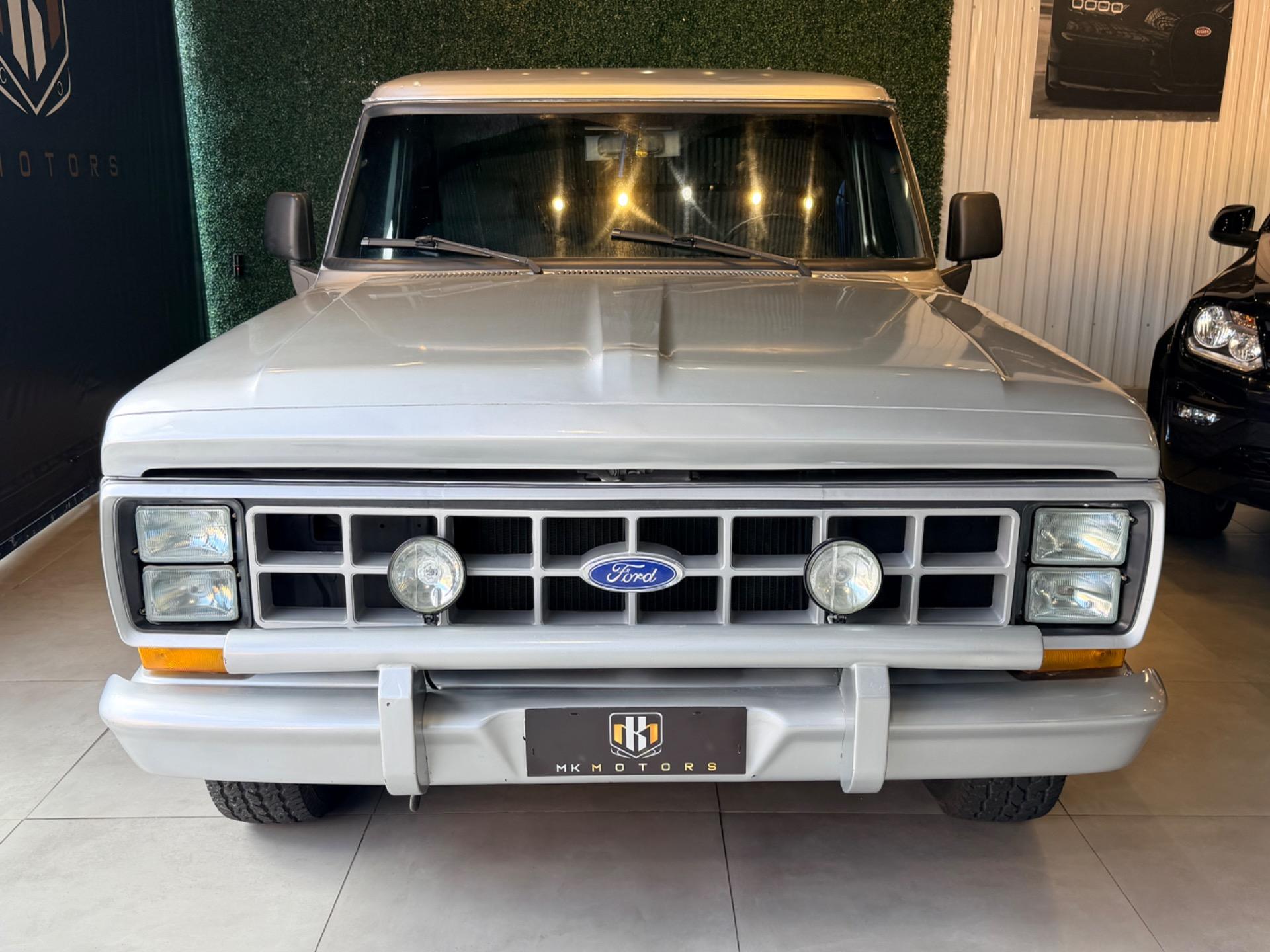 FORD F-1000 - Foto