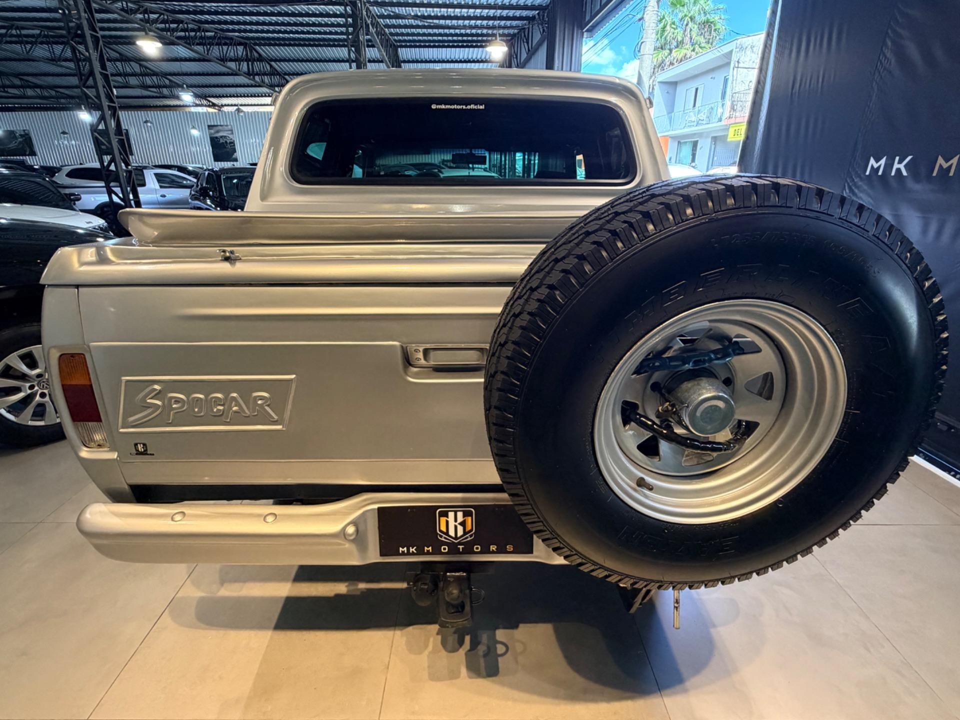 FORD F-1000 - Foto