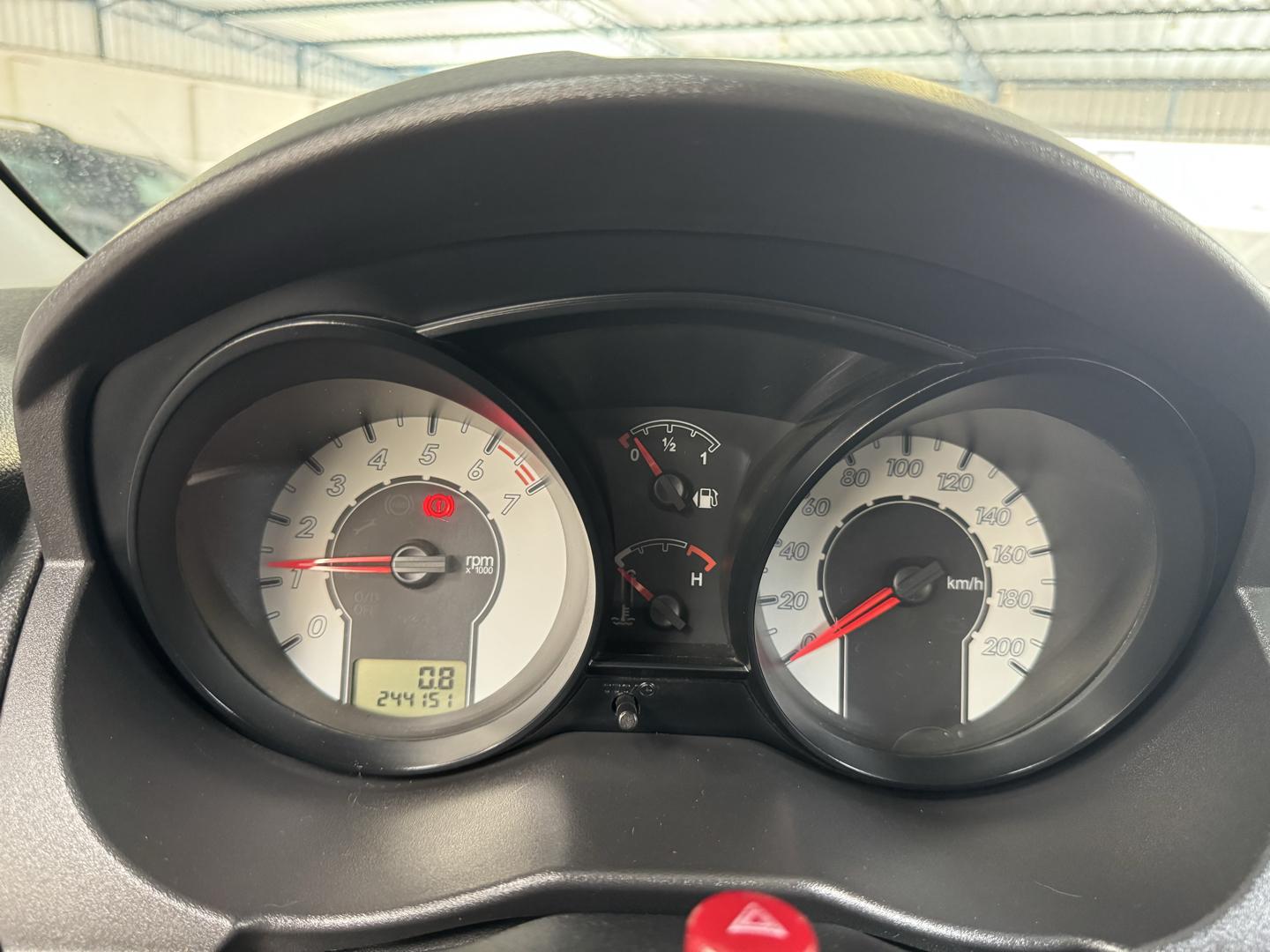 FORD Fiesta Hatch - Foto