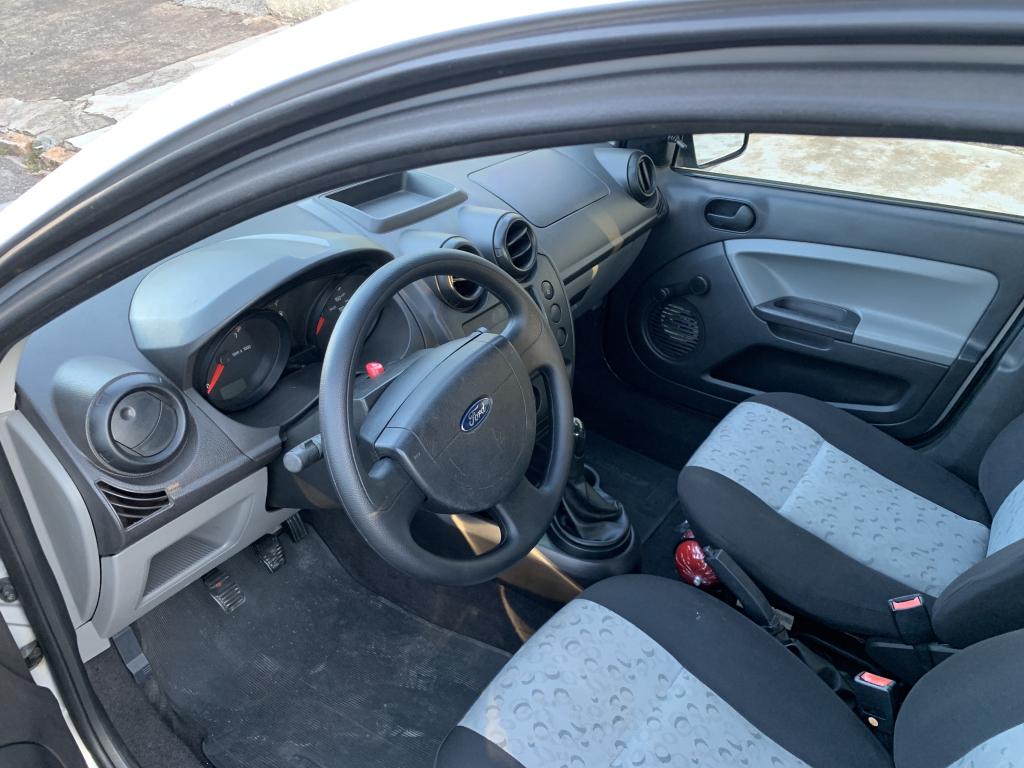 FORD Fiesta Hatch - Foto