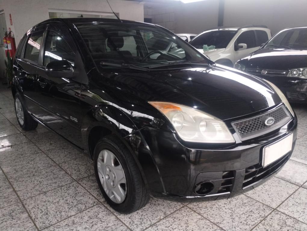 FORD Fiesta Hatch - Foto