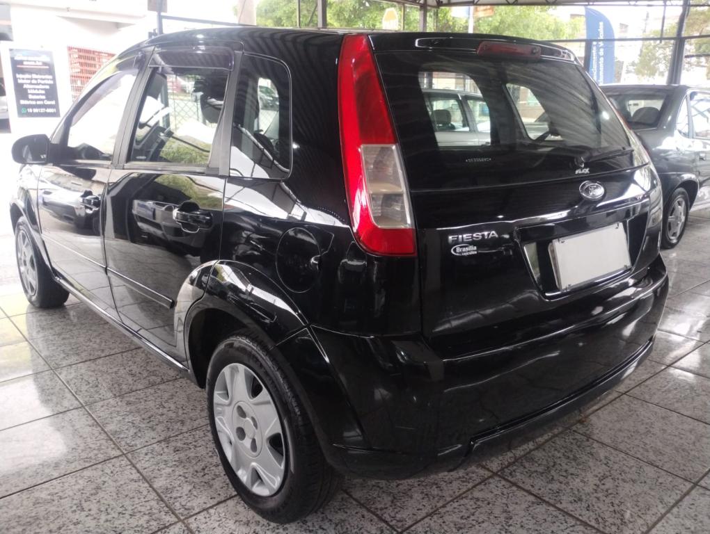 FORD Fiesta Hatch - Foto