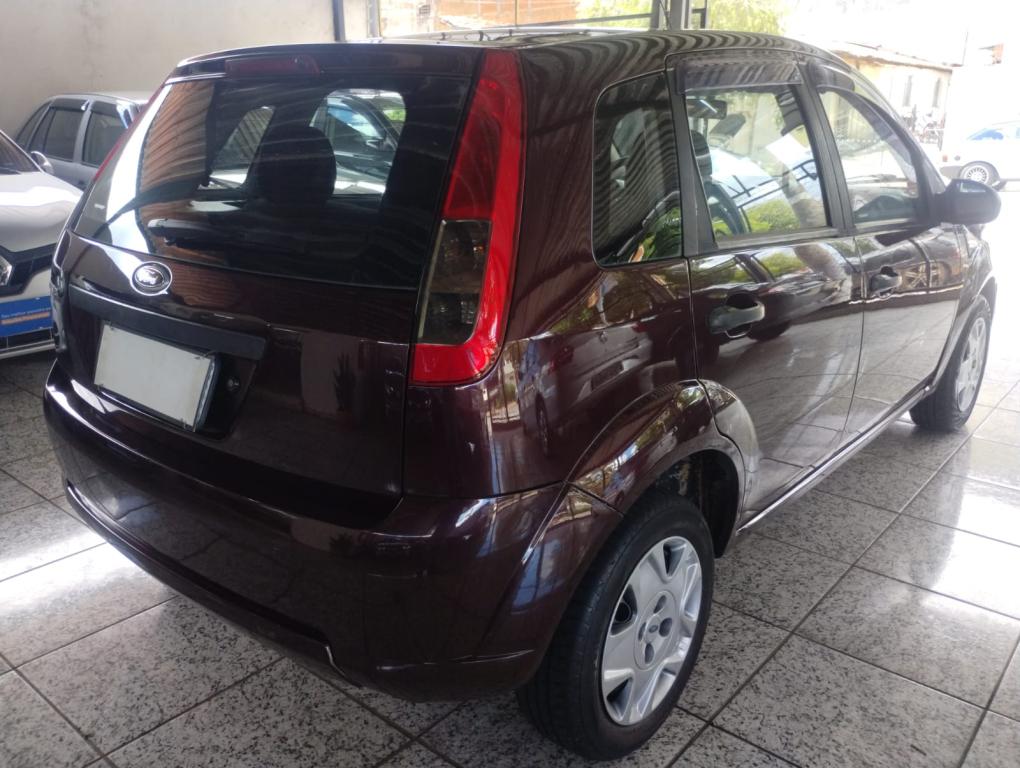 FORD Fiesta Hatch - Foto