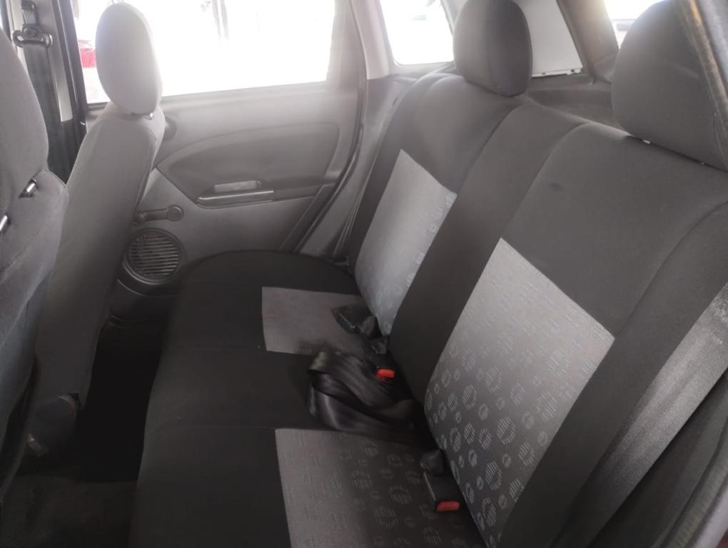 FORD Fiesta Hatch - Foto