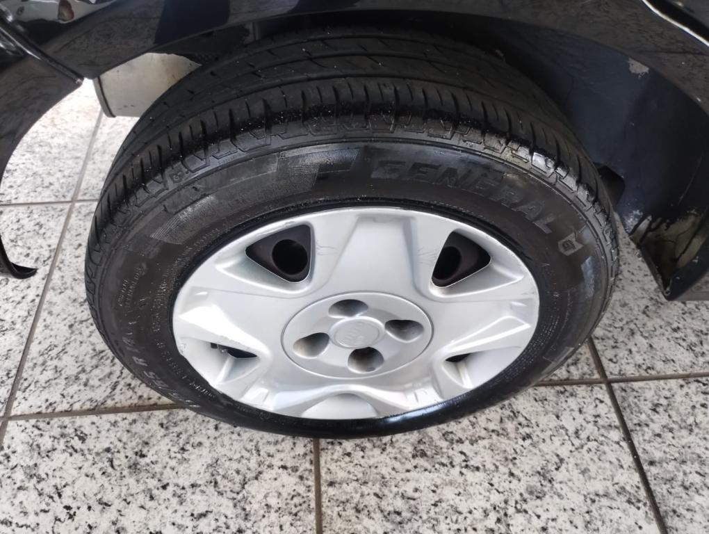 FORD Fiesta Hatch - Foto