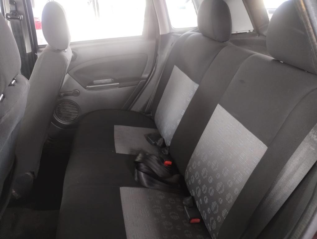FORD Fiesta Hatch - Foto