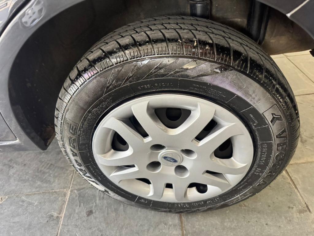 FORD Fiesta Hatch - Foto