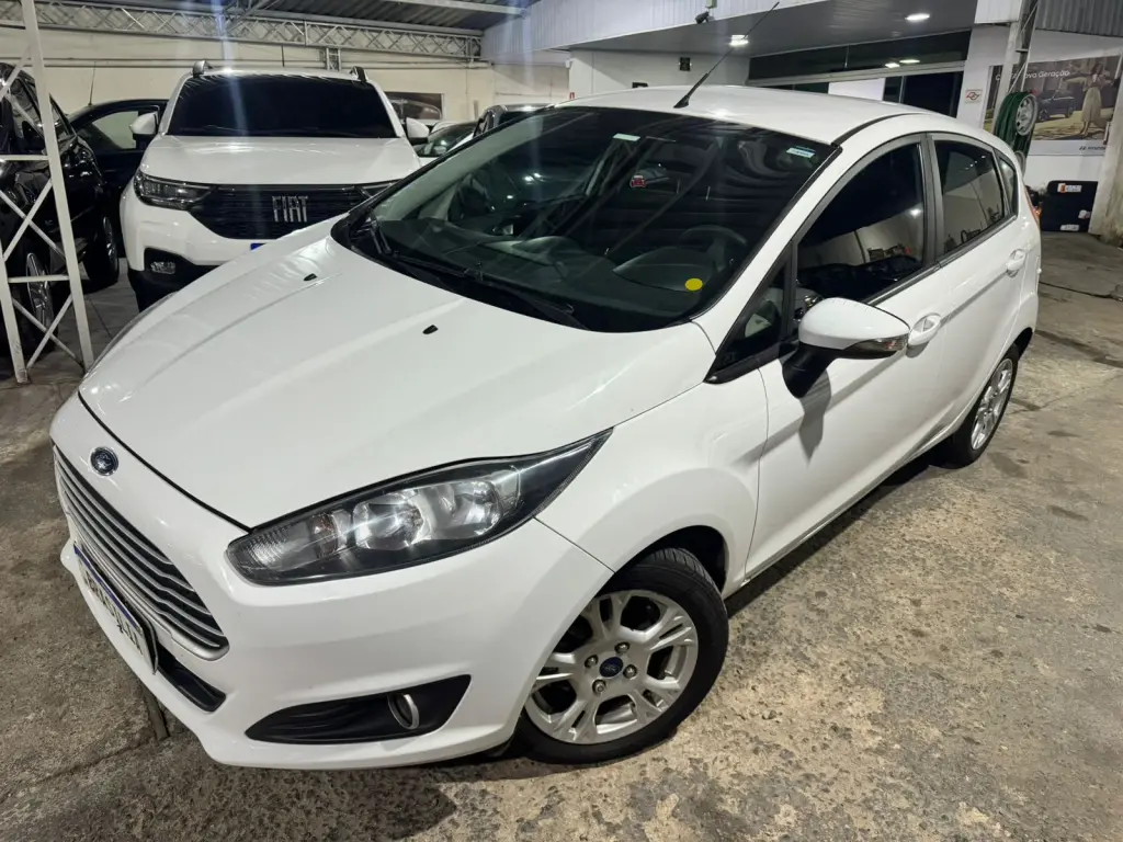 FORD Fiesta Hatch