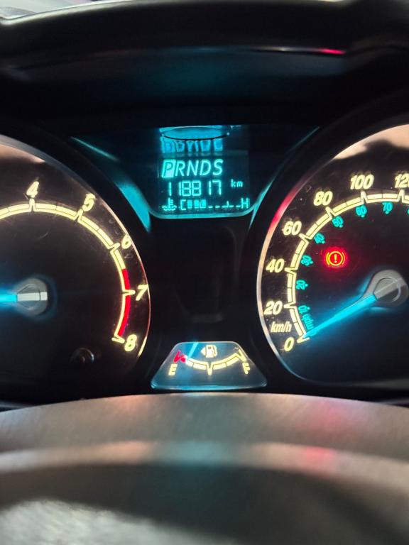 FORD Fiesta Hatch - Foto