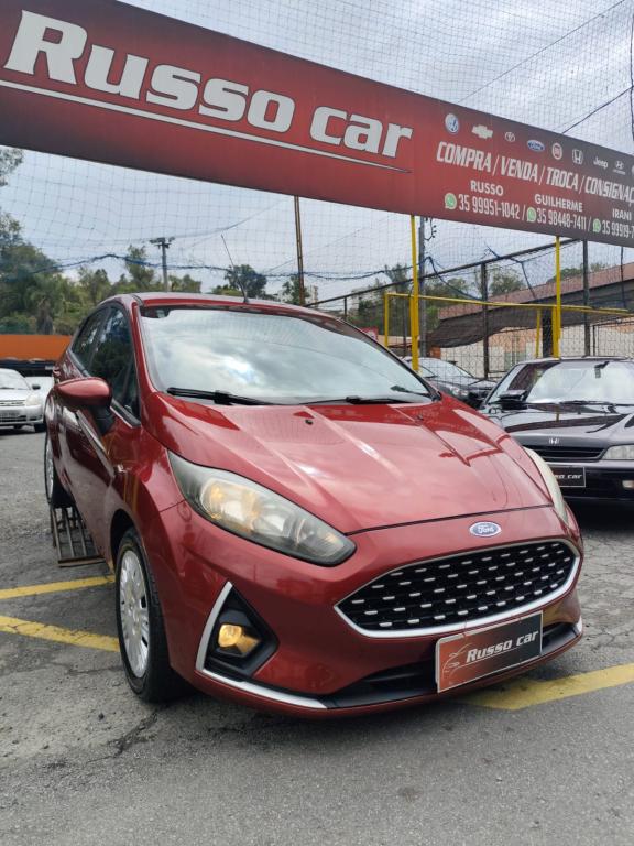 FORD Fiesta Hatch - Foto