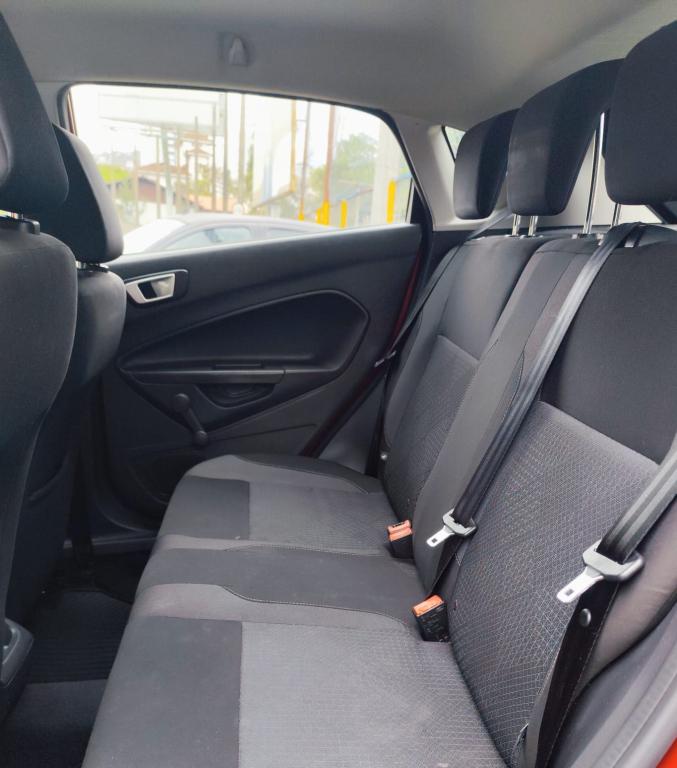 FORD Fiesta Hatch - Foto