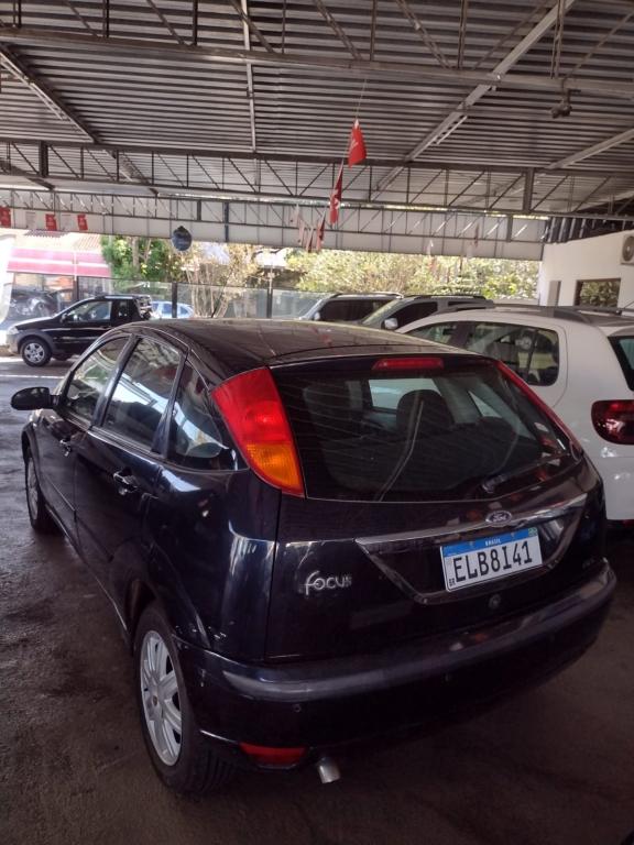 FORD Focus Hatch - Foto
