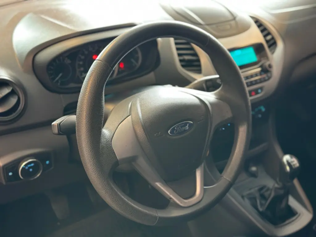 FORD Ka Hatch - Foto