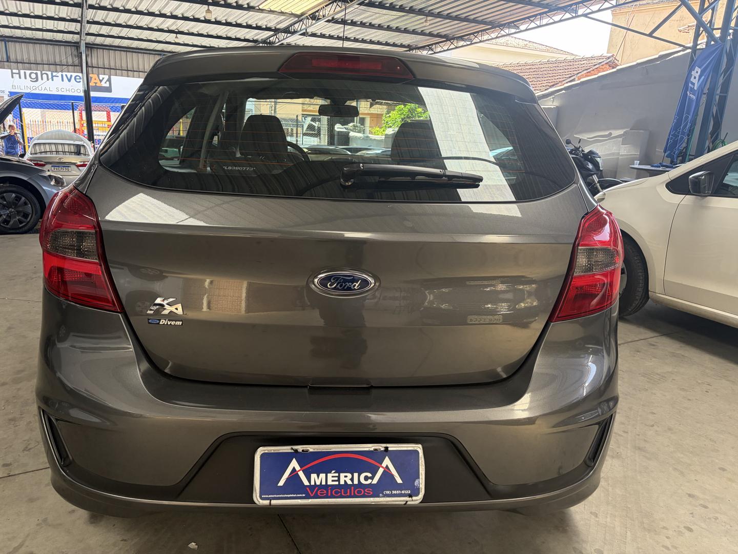 FORD Ka Hatch - Foto