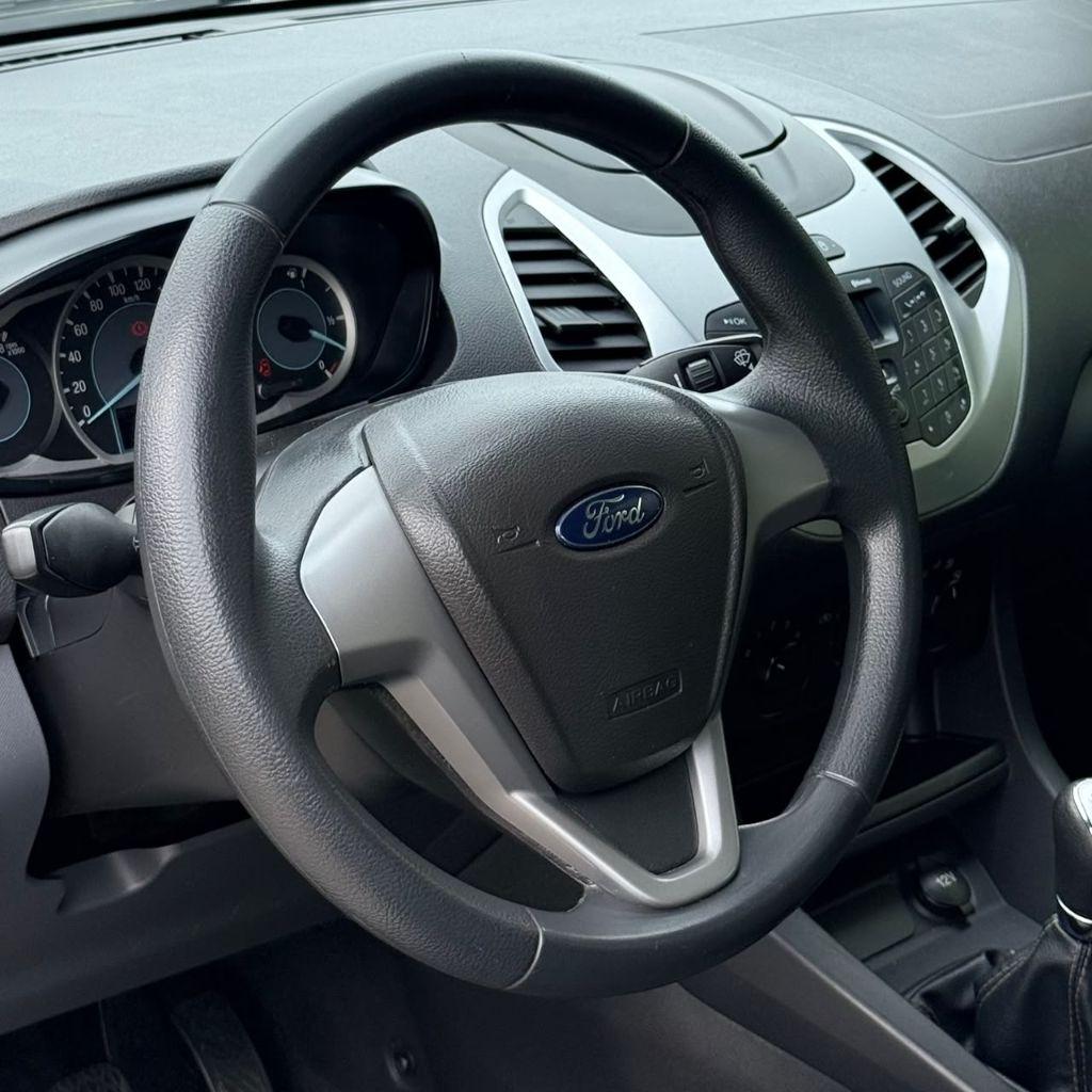 FORD Ka Hatch - Foto
