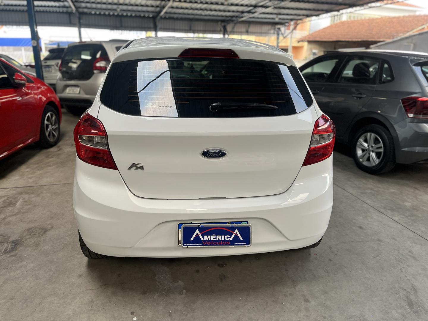 FORD Ka Hatch - Foto