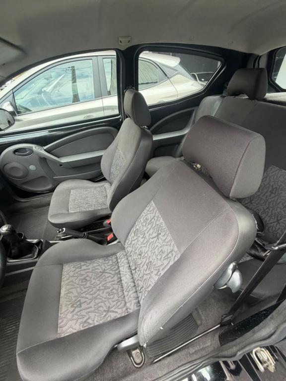 FORD Ka Hatch - Foto