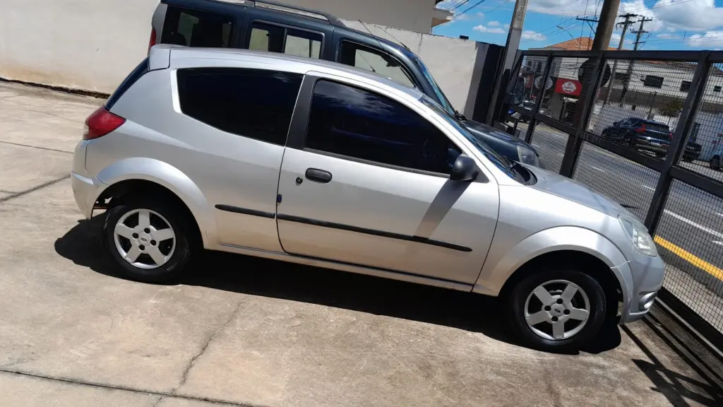 FORD Ka Hatch - Foto